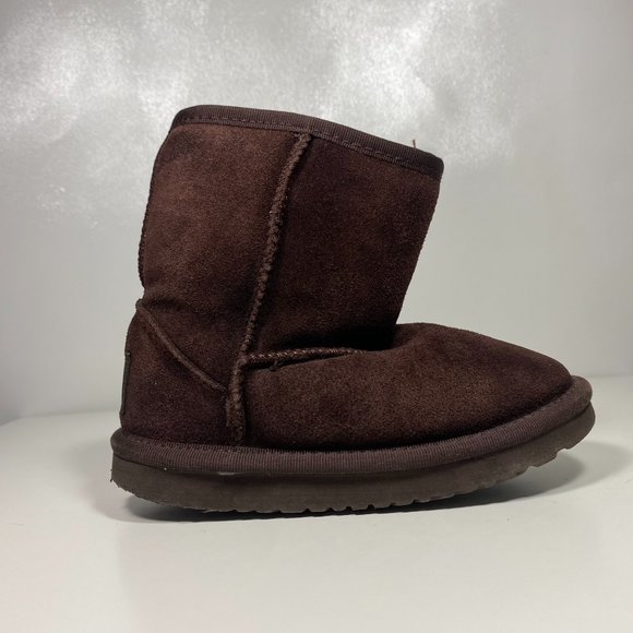 Ugg Youth Boots Classic Short 5281 Dark Brown Sz 12 - Picture 6 of 15